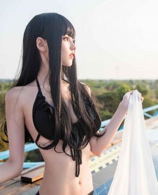 疯狂女管家