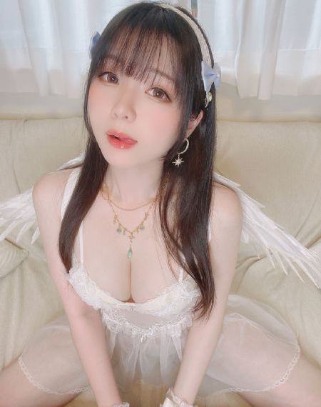 女大学生的沙龙室4
