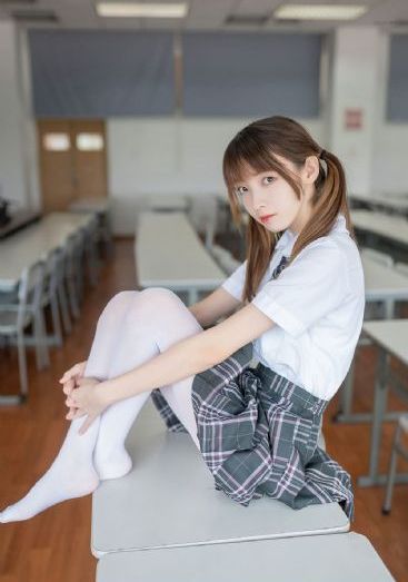 你微笑时好美